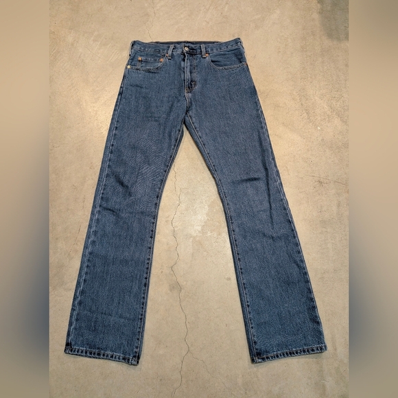 Levi's Other - Levi's 517 Men's 34x34 (34x35.5) Bootcut Blue Jeans